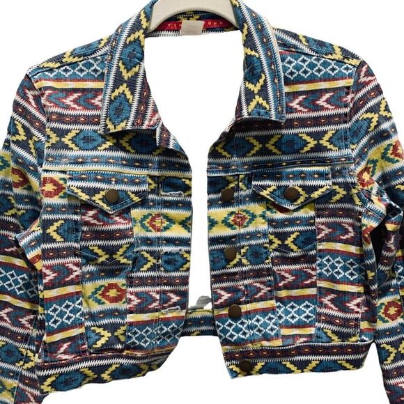 Tinseltown cropped Aztec inspired denim jean jacket size large. See measurements - Picture 2 of 12